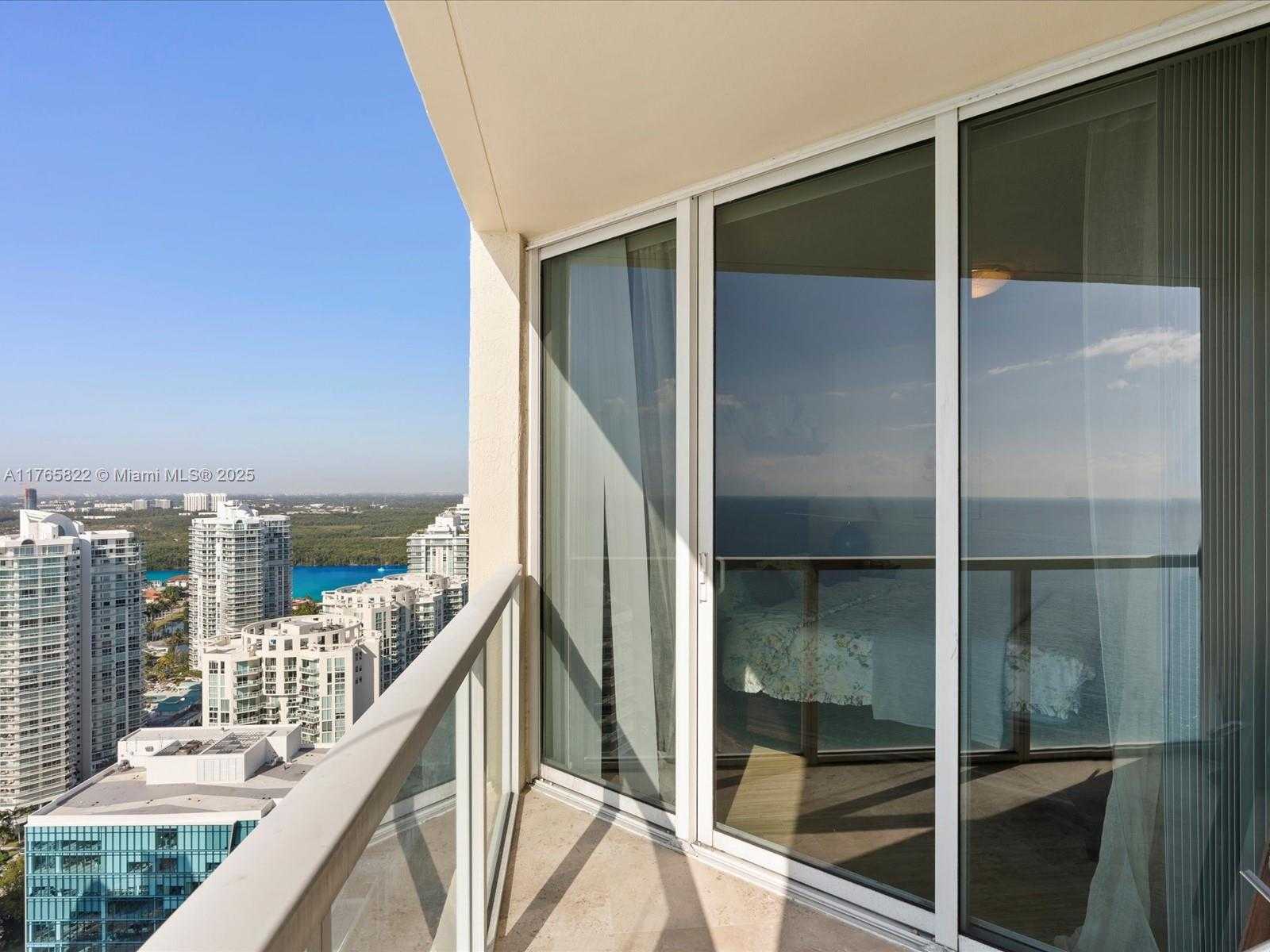 Small Image of 16699 COLLINS AVE #3710, Sunny Isles Beach Number 31