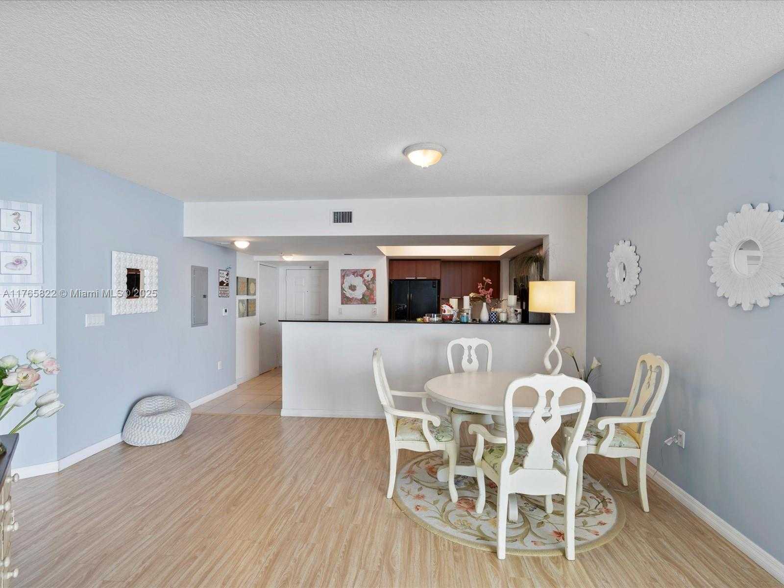 Small Image of 16699 COLLINS AVE #3710, Sunny Isles Beach Number 9