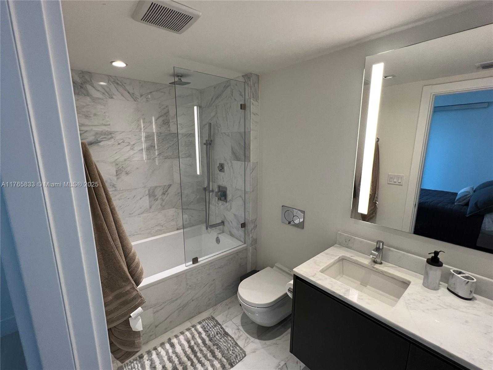 Small Image of 1451 BRICKELL AVE #2004, Miami Number 20