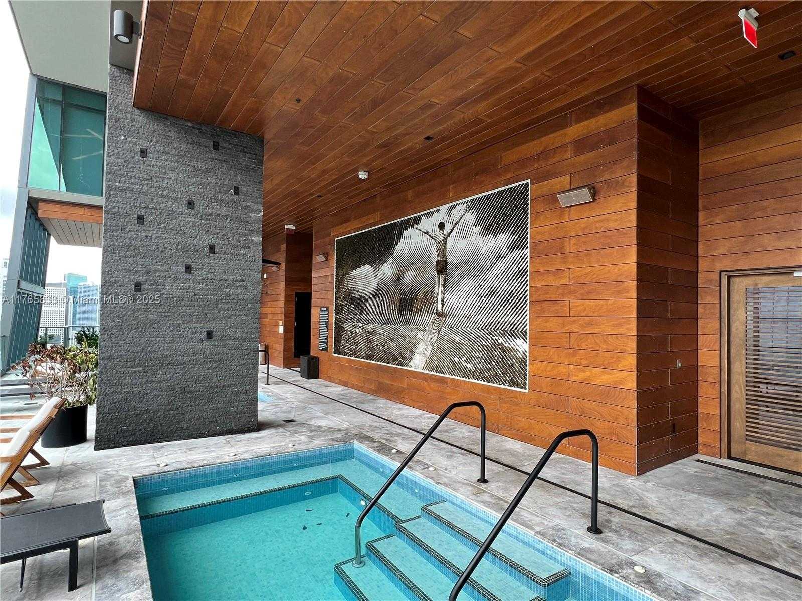 Small Image of 1451 BRICKELL AVE #2004, Miami Number 24
