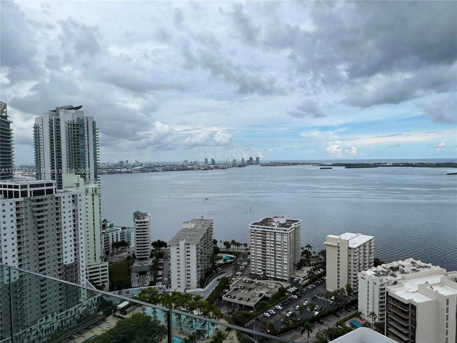 Small Image of 1451 BRICKELL AVE #2004, Miami Number 29