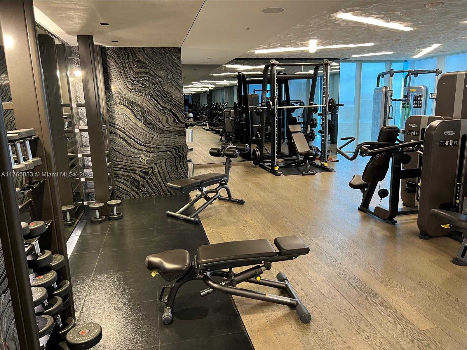 Small Image of 1451 BRICKELL AVE #2004, Miami Number 36