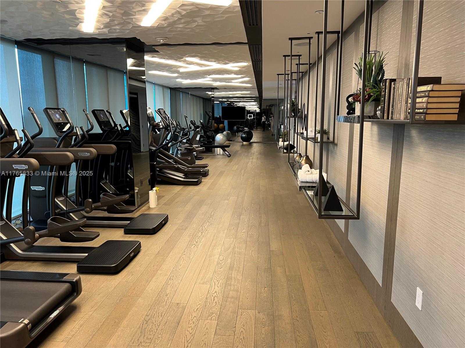 Small Image of 1451 BRICKELL AVE #2004, Miami Number 37