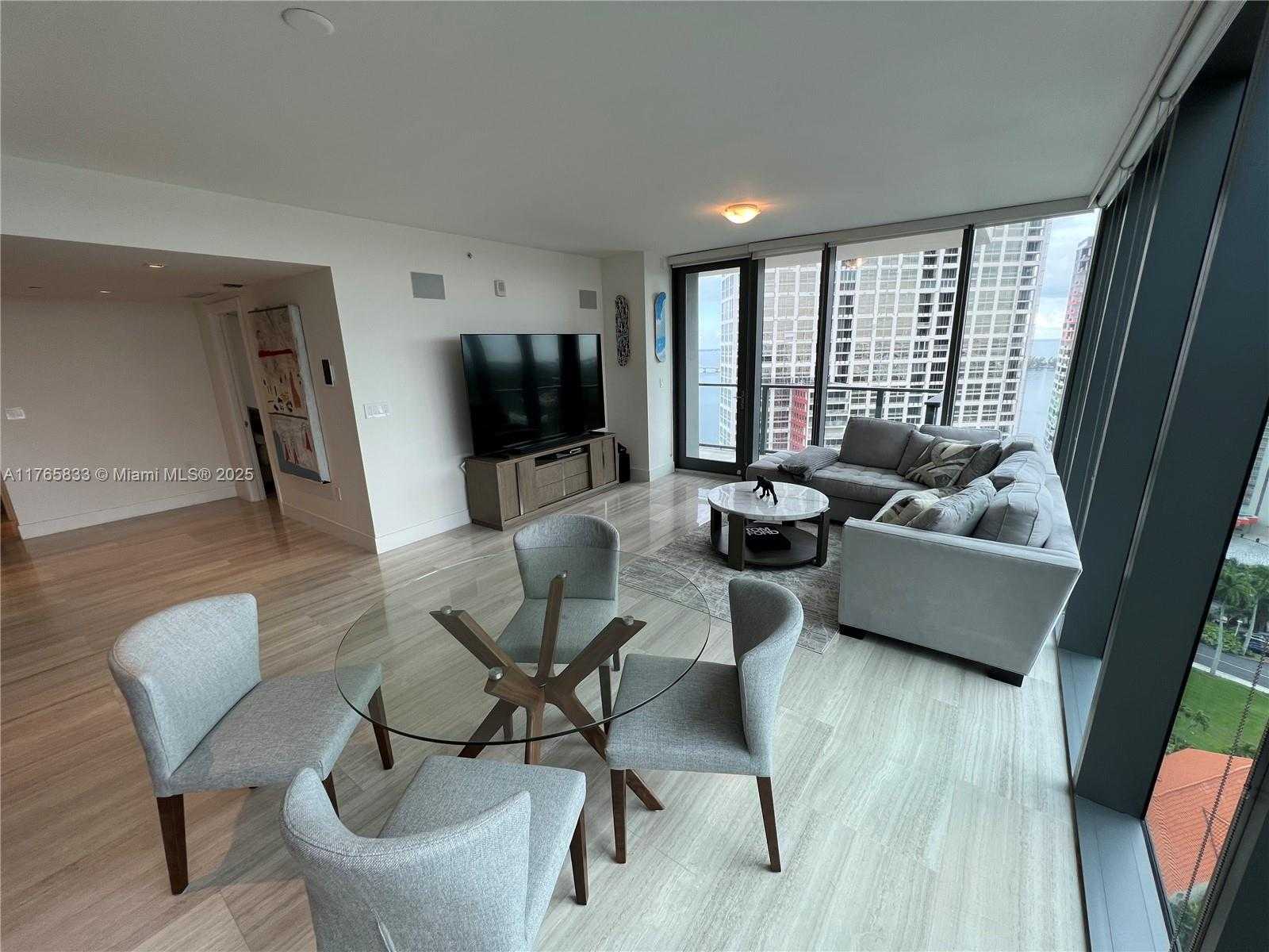 Small Image of 1451 BRICKELL AVE #2004, Miami Number 8