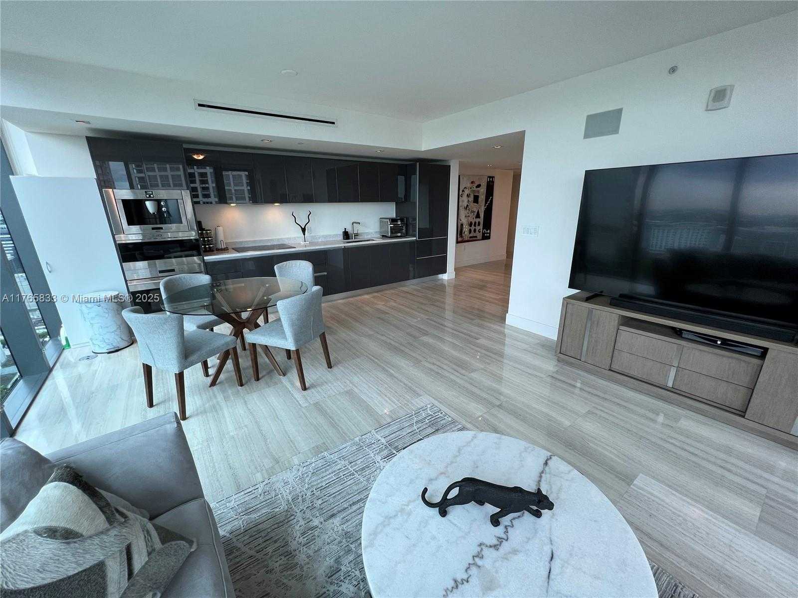 Small Image of 1451 BRICKELL AVE #2004, Miami Number 9