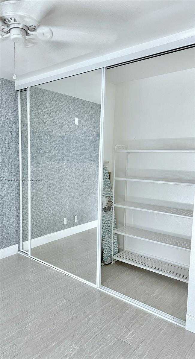 Small Image of 2201 NORTH EAST 66TH ST #1301, Fort Lauderdale Number 9