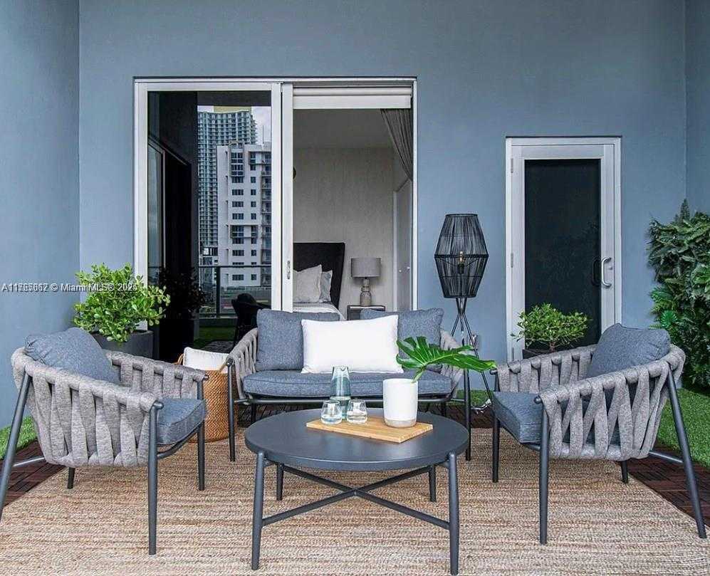 Small Image of 1010 SOUTH WEST 2ND AVE #505, Miami Number 10