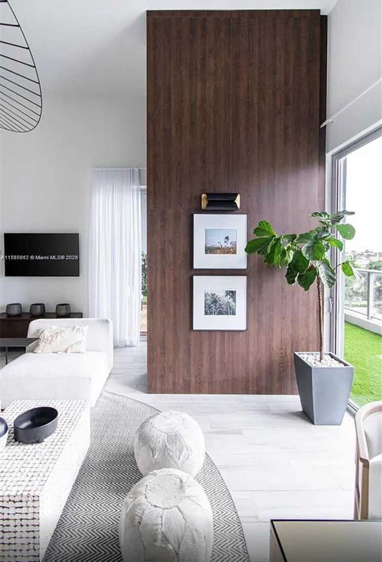 Small Image of 1010 SOUTH WEST 2ND AVE #505, Miami Number 26