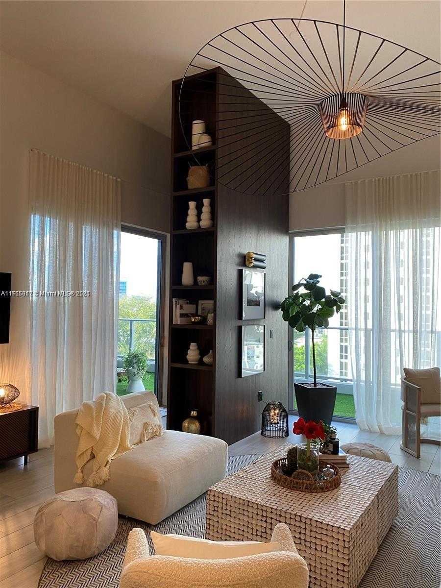 Small Image of 1010 SOUTH WEST 2ND AVE #505, Miami Number 27