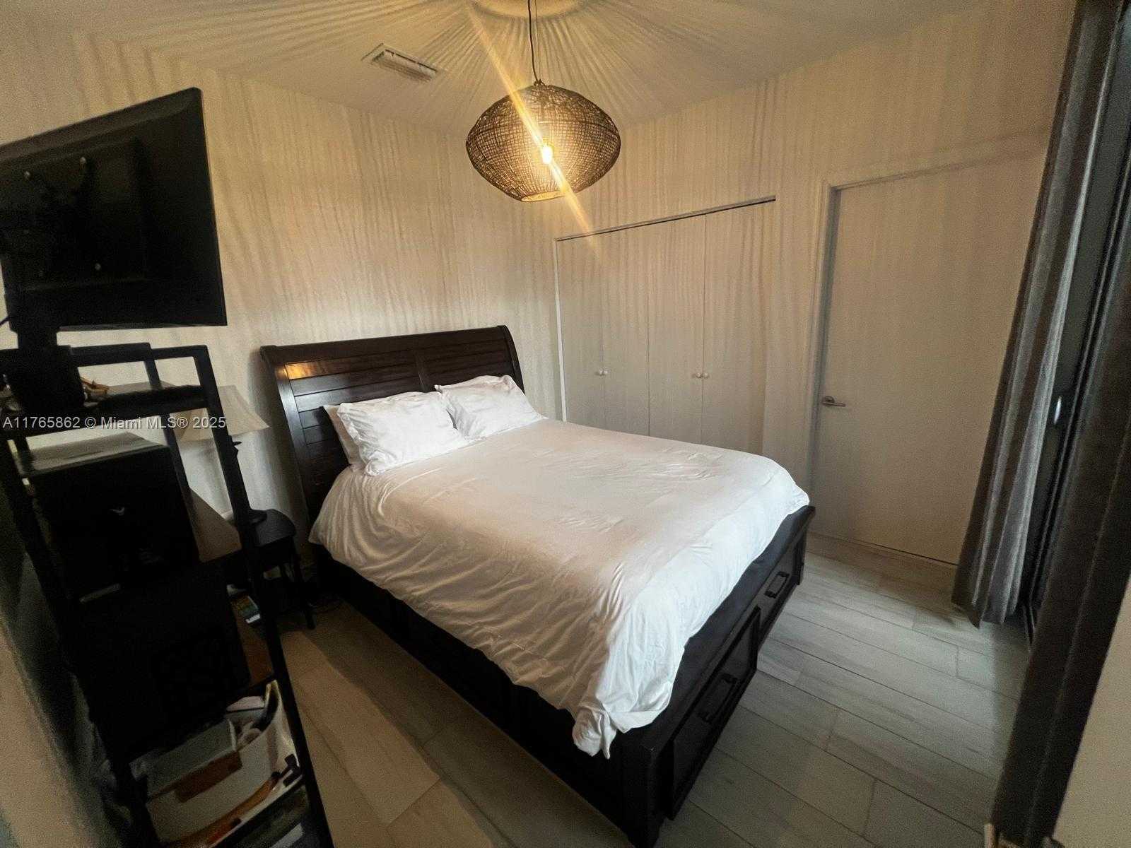 Small Image of 1010 SOUTH WEST 2ND AVE #505, Miami Number 34