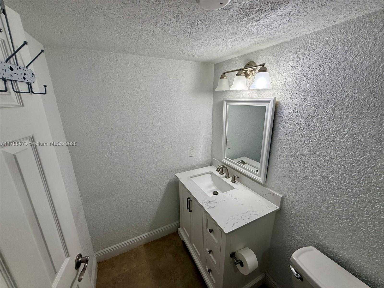 Small Image of 9493 SOUTH WEST 76TH ST #L3, Miami Number 12