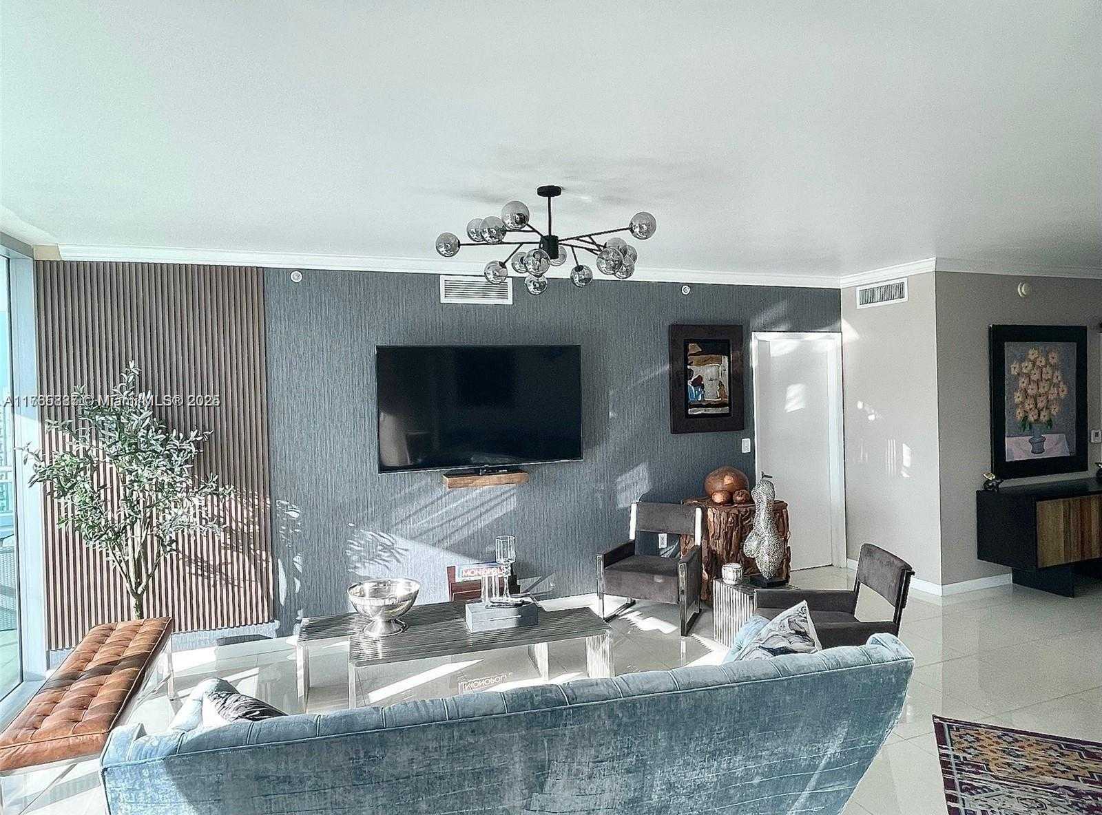 Small Image of 350 SOUTH MIAMI AVE #3602, Miami Number 2