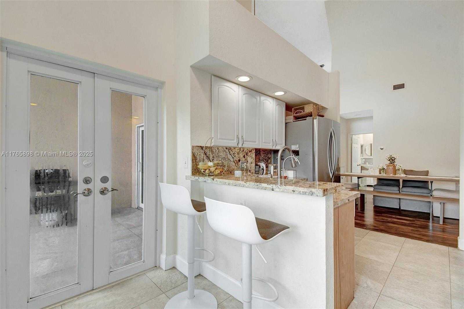 Small Image of 16339 MALIBU DR #22, Weston Number 17