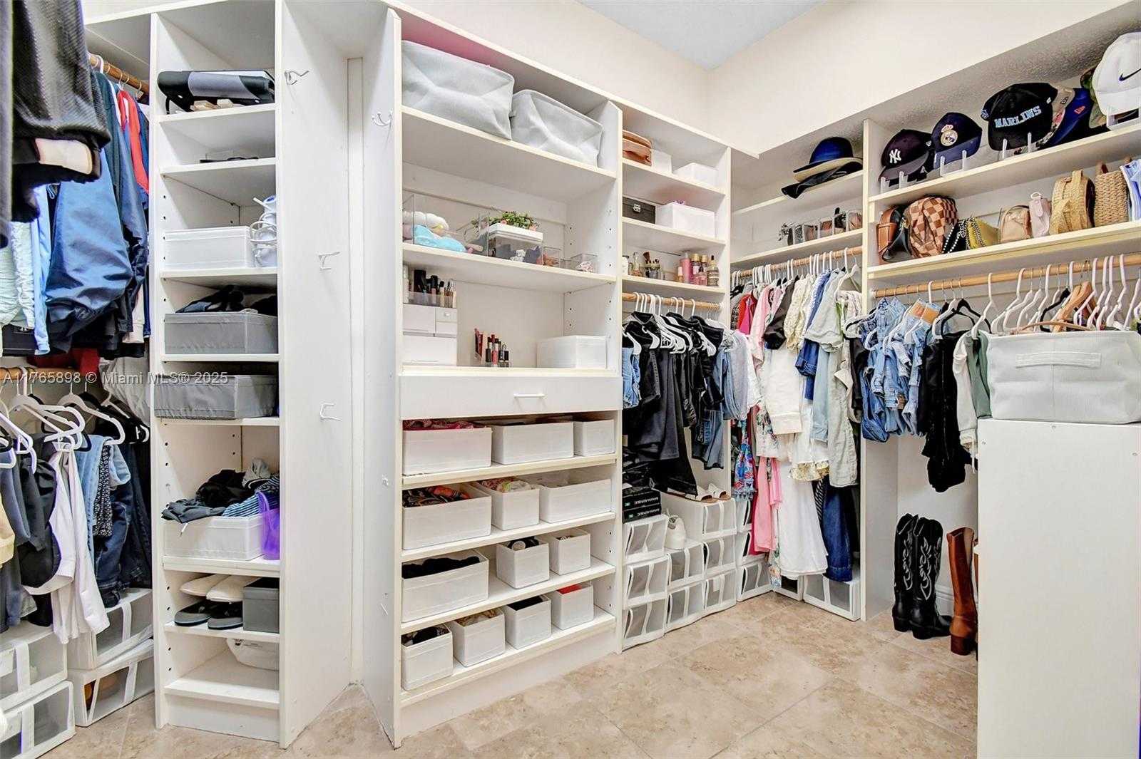 Small Image of 16339 MALIBU DR #22, Weston Number 30