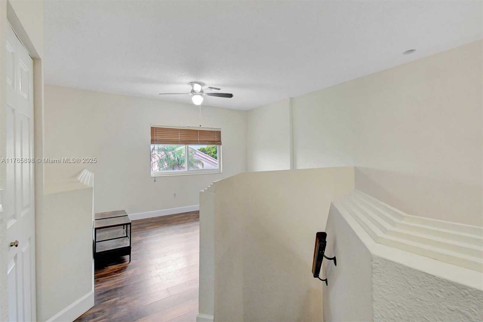 Small Image of 16339 MALIBU DR #22, Weston Number 33