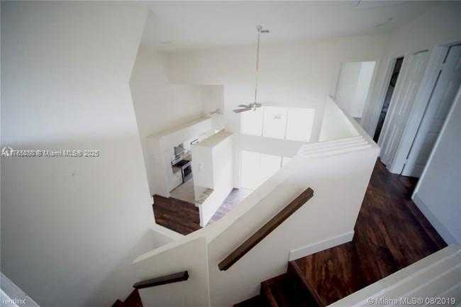 Small Image of 16339 MALIBU DR #22, Weston Number 7