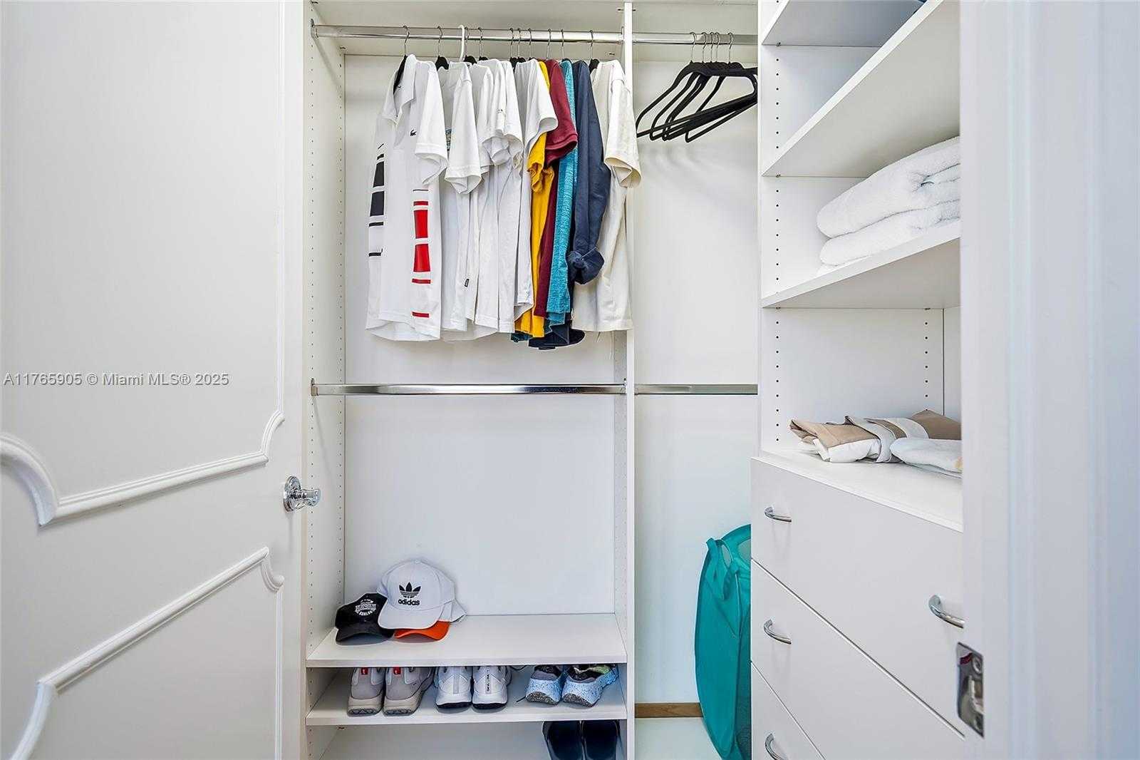 Small Image of 19111 COLLINS AVE #2705, Sunny Isles Beach Number 32
