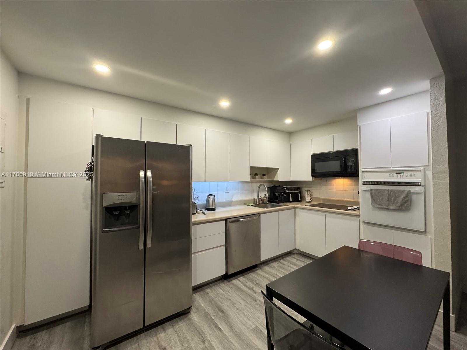 Small Image of 19380 COLLINS AVE #410, Sunny Isles Beach Number 13