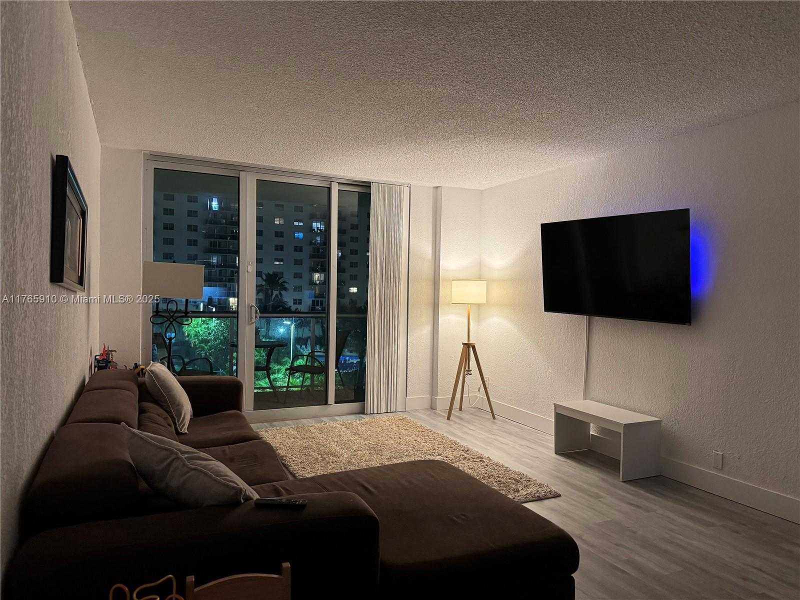 Small Image of 19380 COLLINS AVE #410, Sunny Isles Beach Number 17