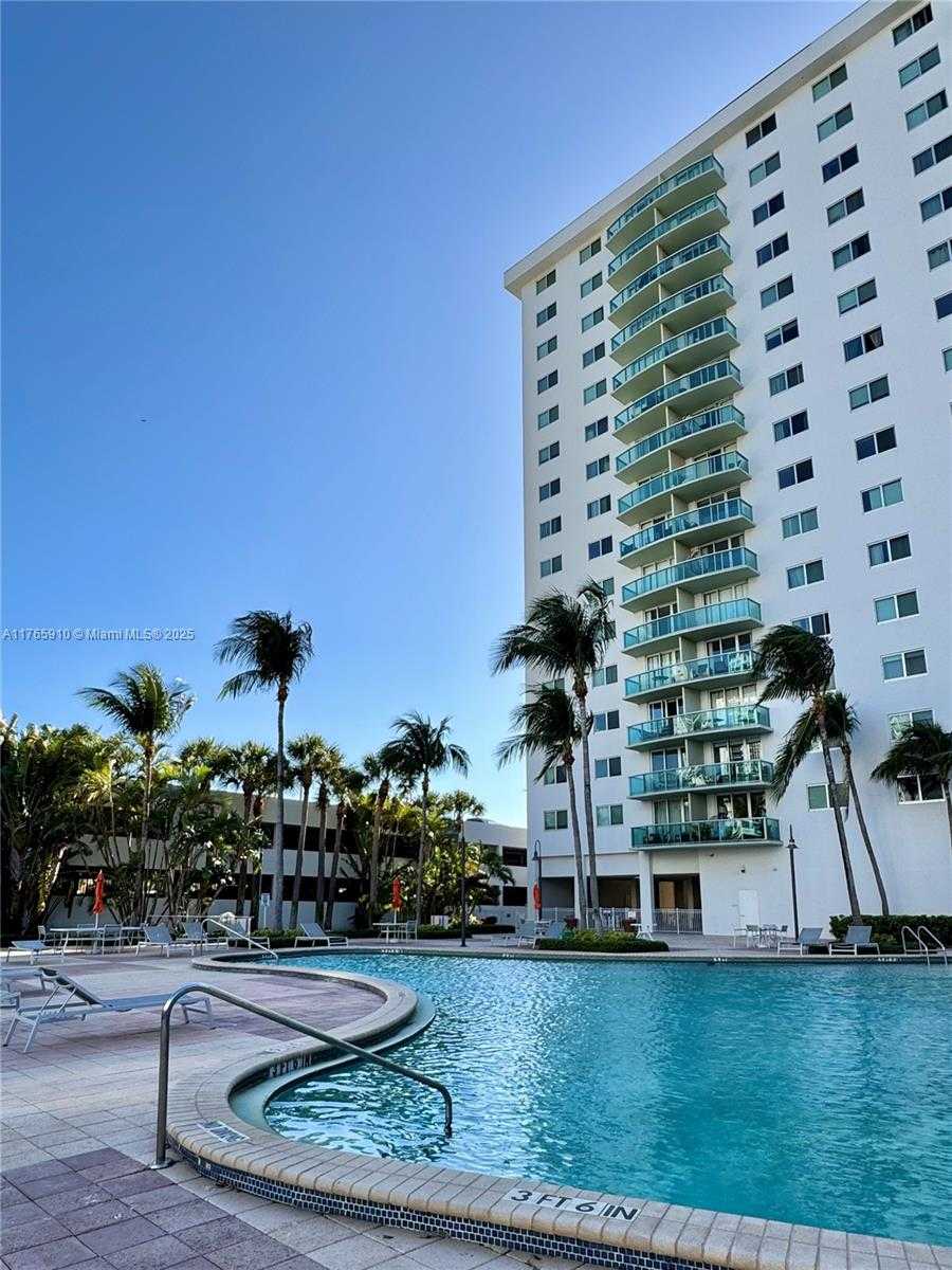 Small Image of 19380 COLLINS AVE #410, Sunny Isles Beach Number 7
