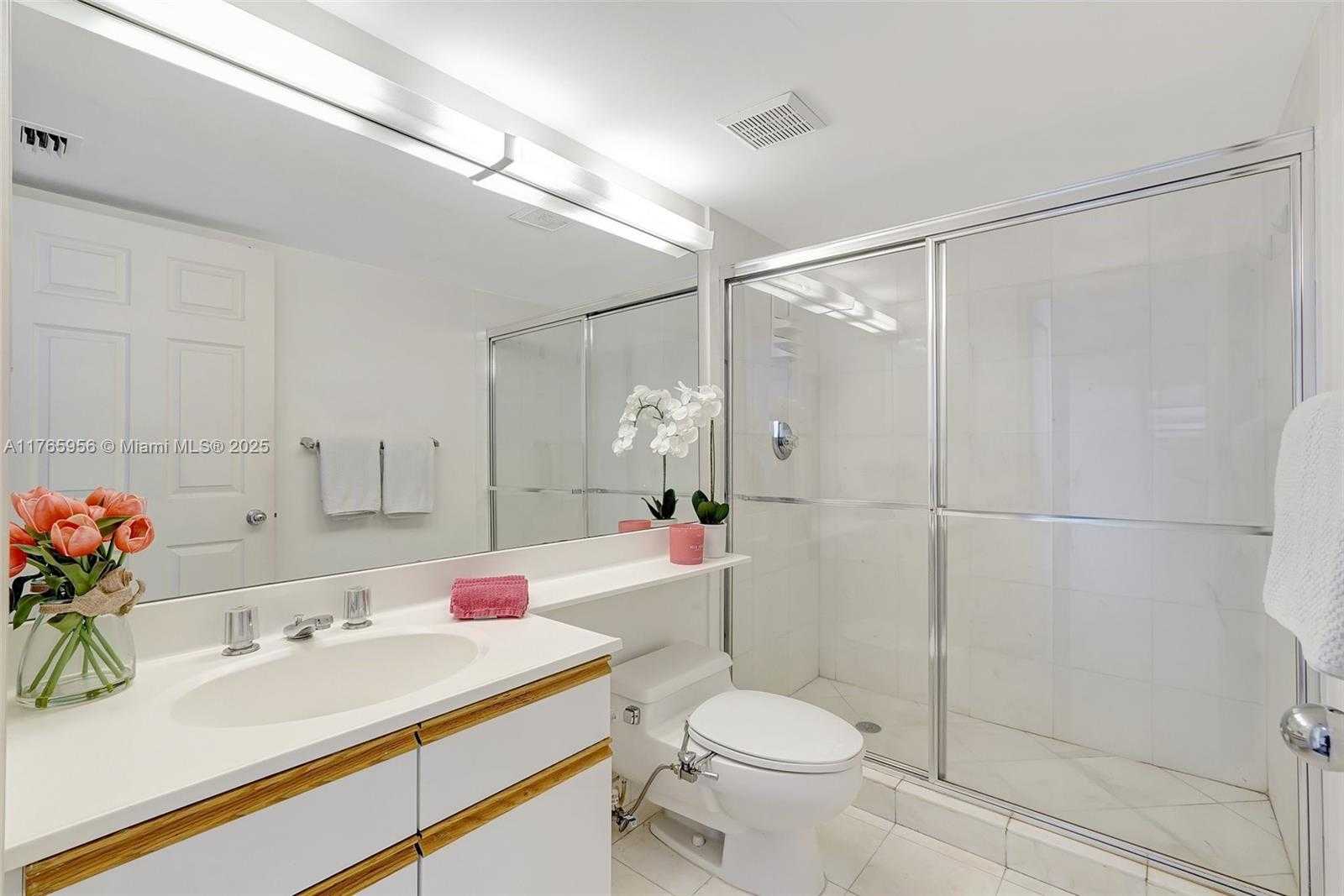 Small Image of 3530 MYSTIC POINTE DR #2903, Aventura Number 10