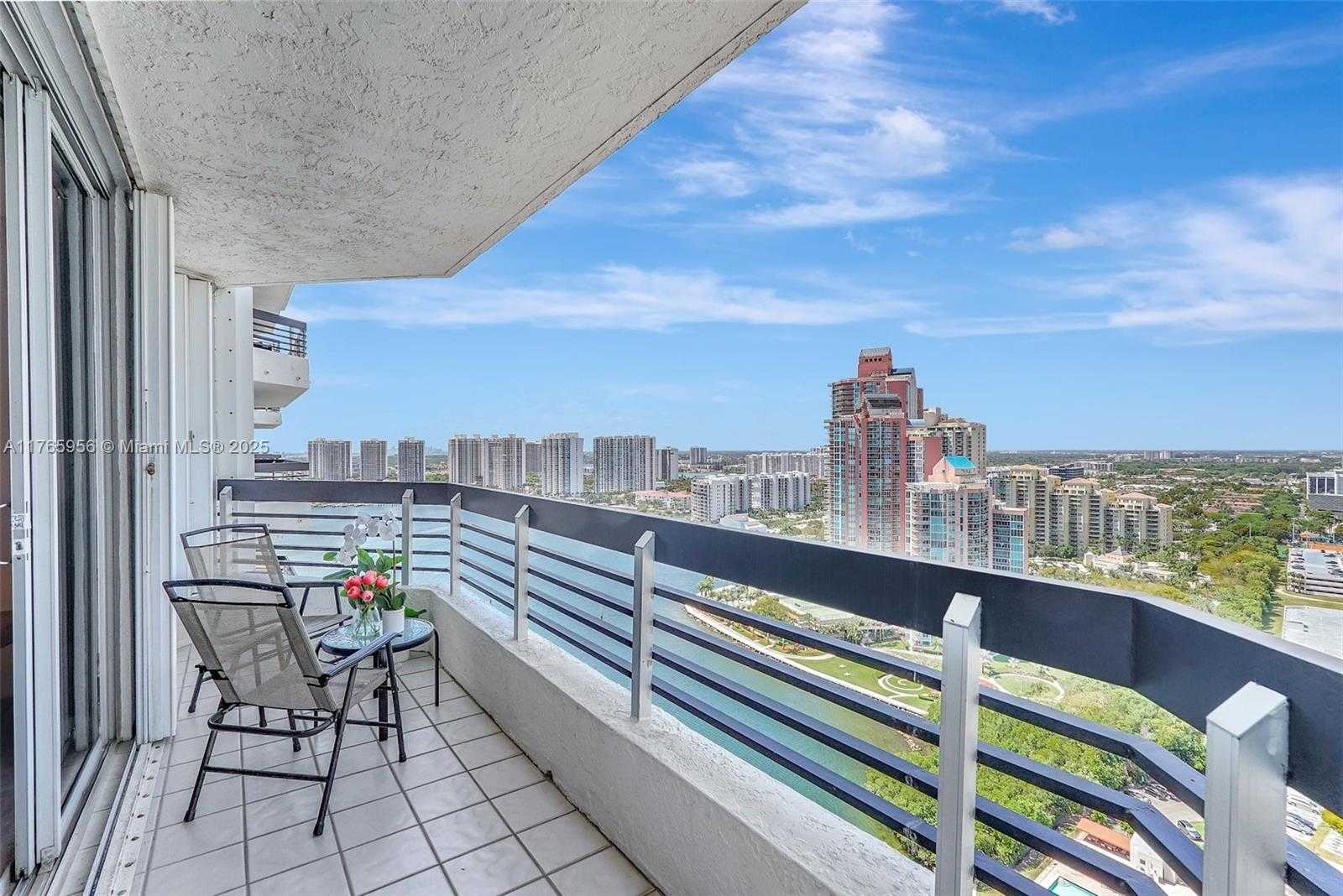 Small Image of 3530 MYSTIC POINTE DR #2903, Aventura Number 11