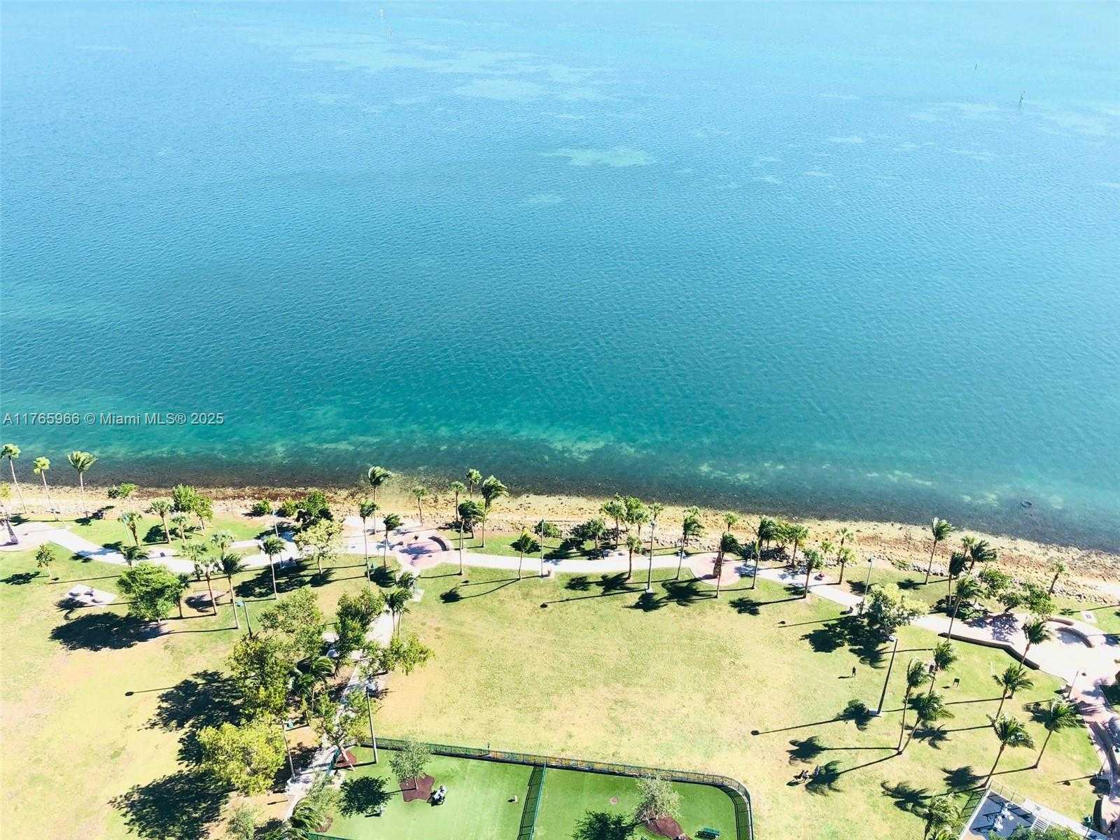 Small Image of 1800 NORTH BAYSHORE DR #3205, Miami Number 10
