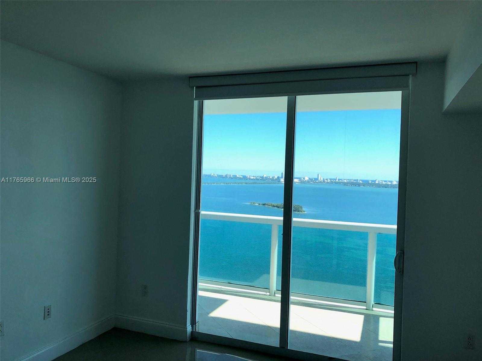 Small Image of 1800 NORTH BAYSHORE DR #3205, Miami Number 15