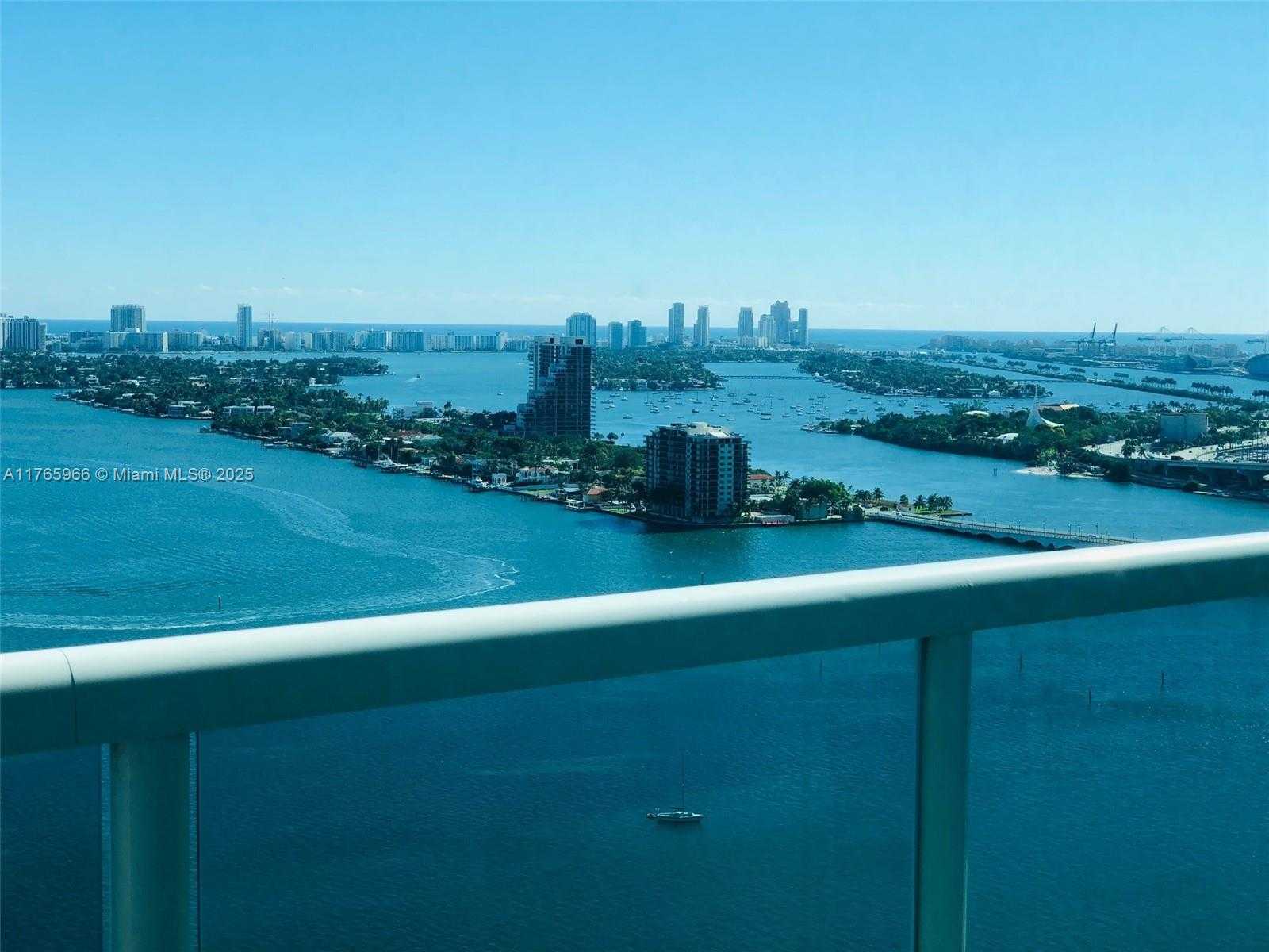 Small Image of 1800 NORTH BAYSHORE DR #3205, Miami Number 18