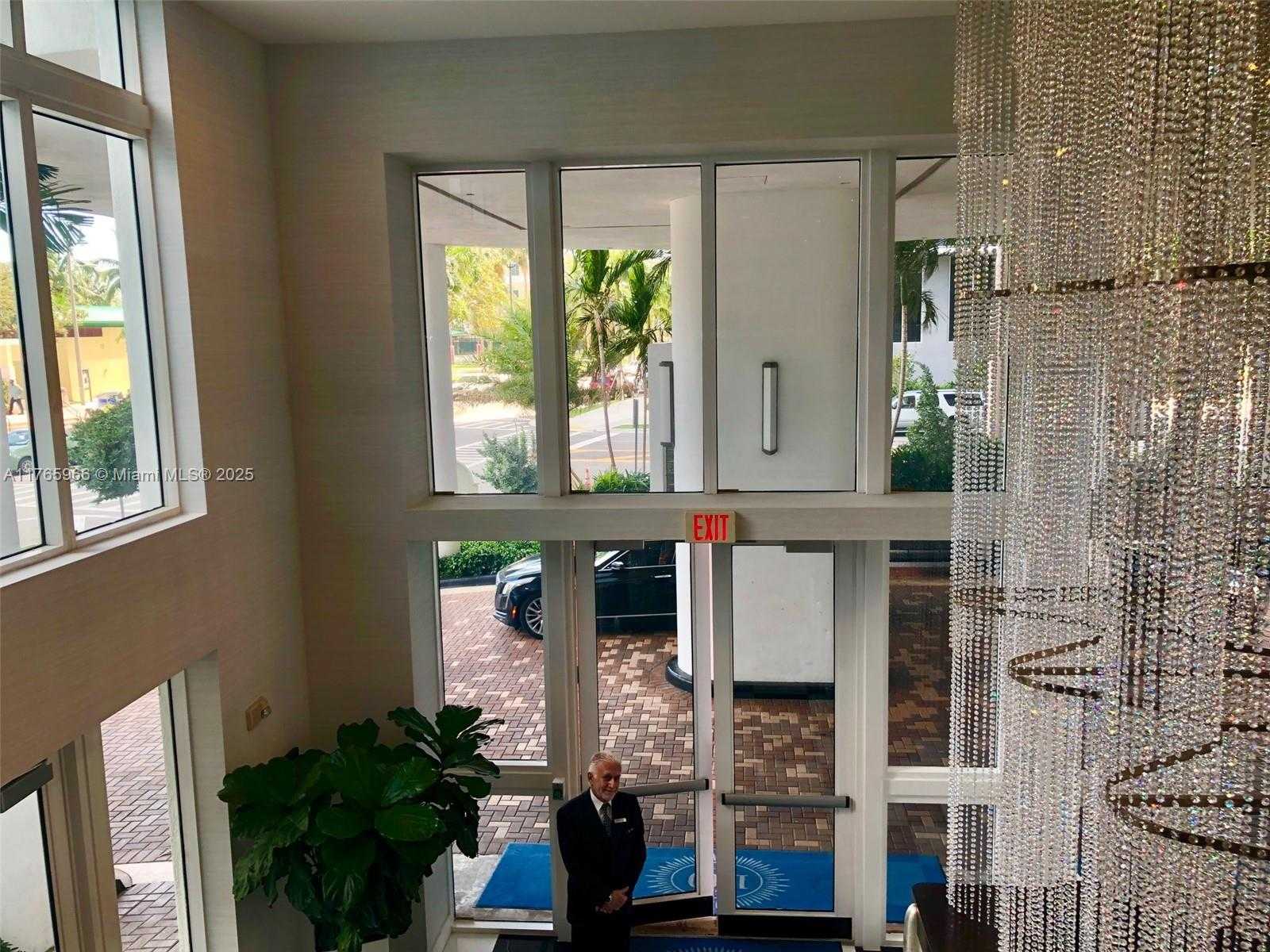 Small Image of 1800 NORTH BAYSHORE DR #3205, Miami Number 31
