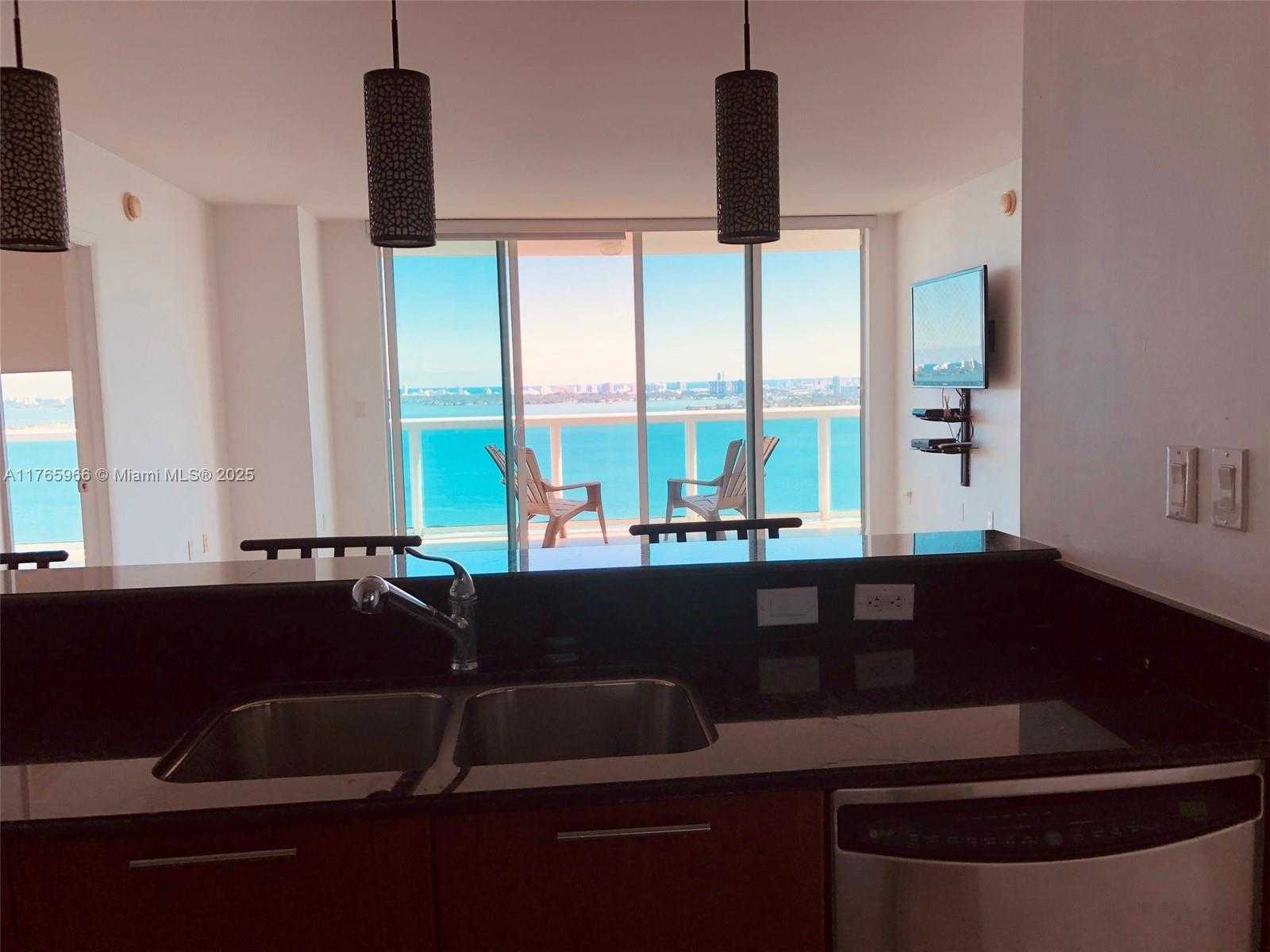 Small Image of 1800 NORTH BAYSHORE DR #3205, Miami Number 5