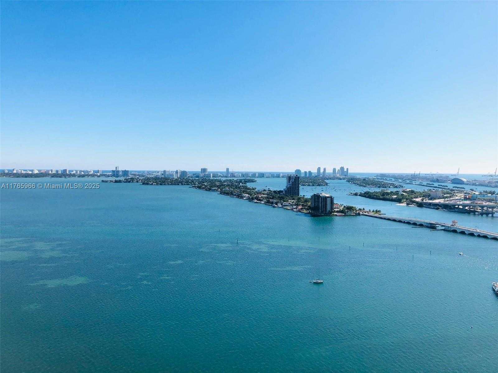 Small Image of 1800 NORTH BAYSHORE DR #3205, Miami Number 8