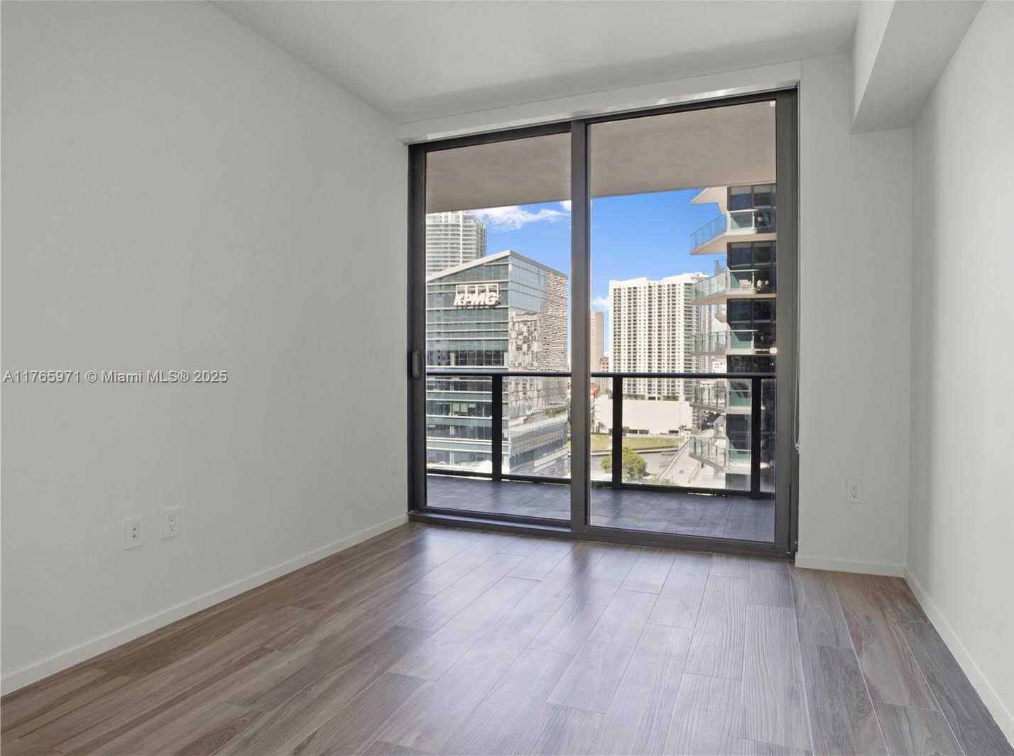 Small Image of 801 SOUTH MIAMI AVE #1609, Miami Number 4