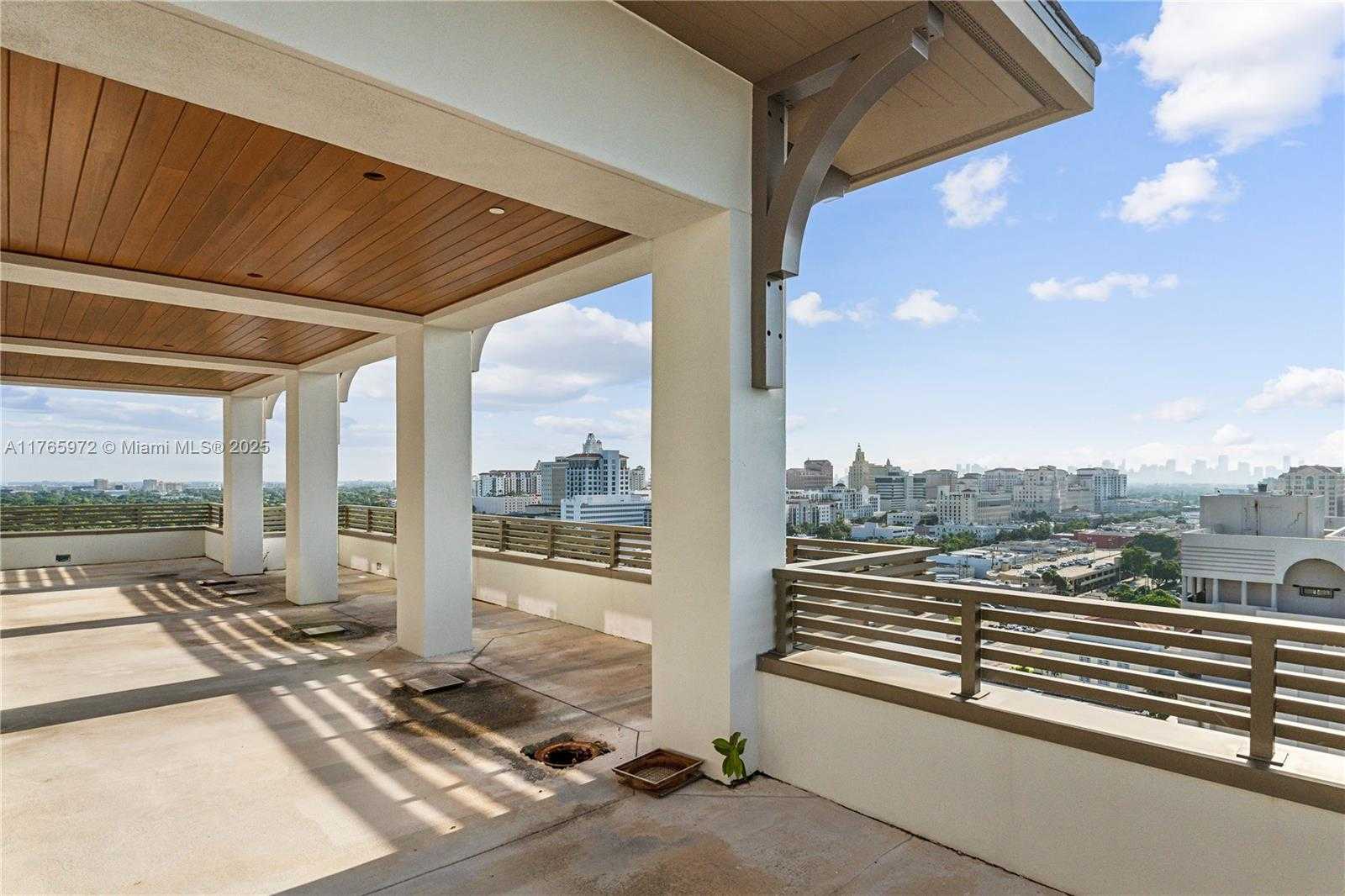 Small Image of 515 VALENCIA AVE #PH1301, Coral Gables Number 14