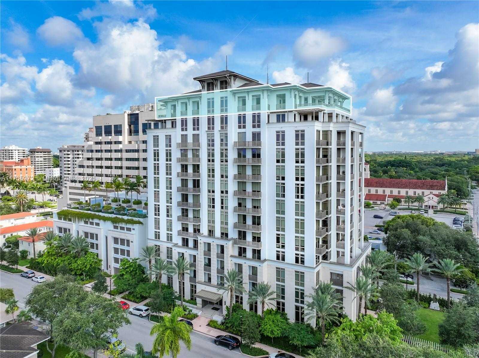 Small Image of 515 VALENCIA AVE #PH1301, Coral Gables Number 2