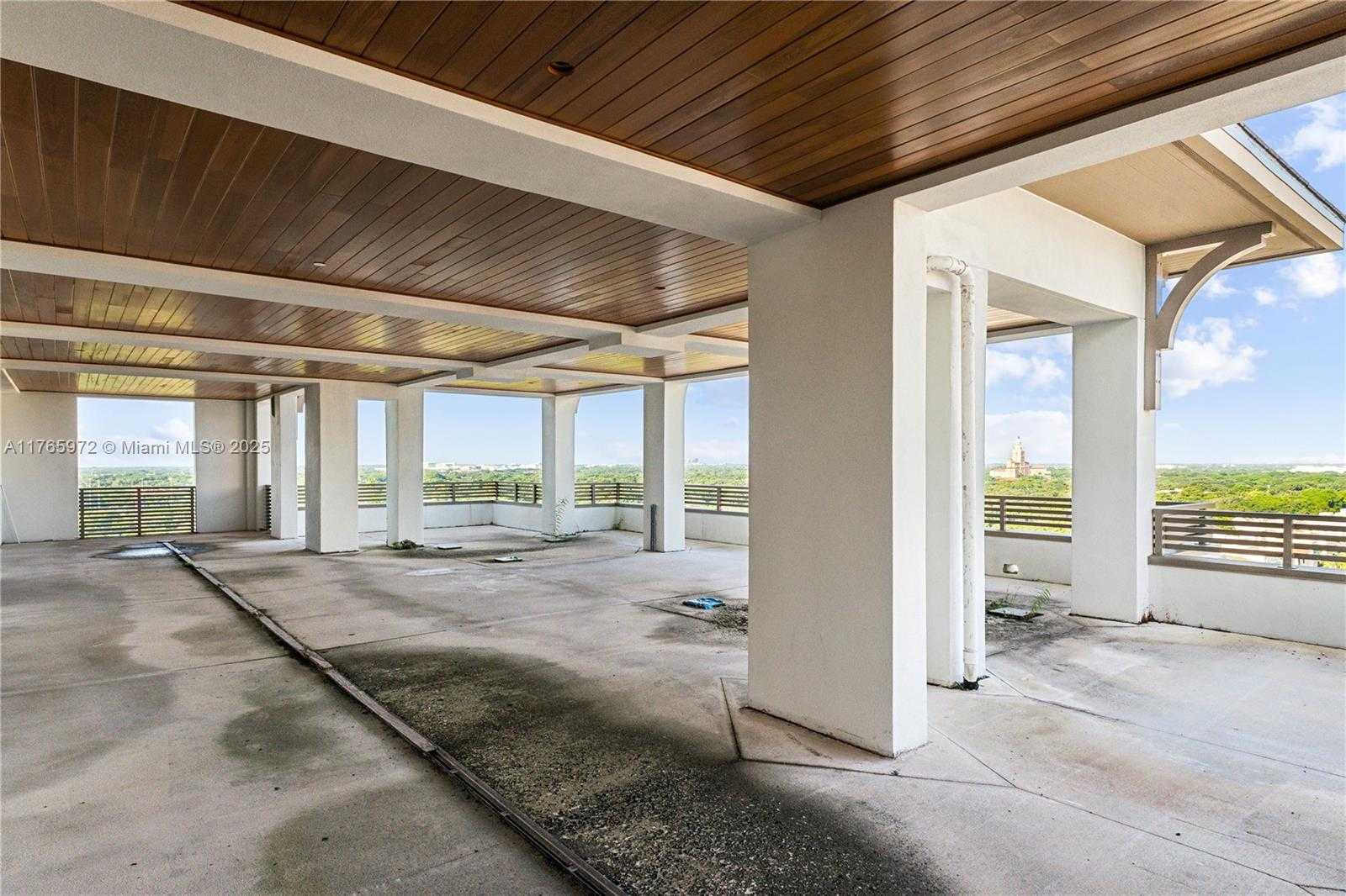 Small Image of 515 VALENCIA AVE #PH1301, Coral Gables Number 31