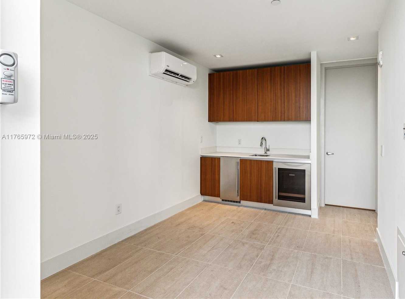 Small Image of 515 VALENCIA AVE #PH1301, Coral Gables Number 49