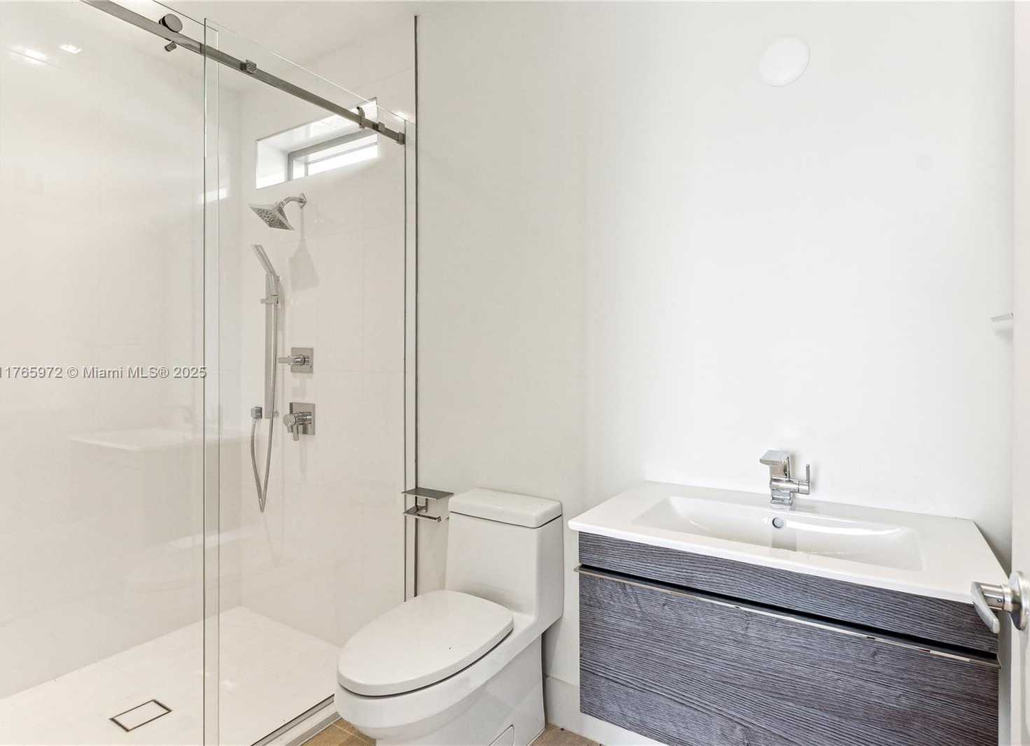 Small Image of 515 VALENCIA AVE #PH1301, Coral Gables Number 51