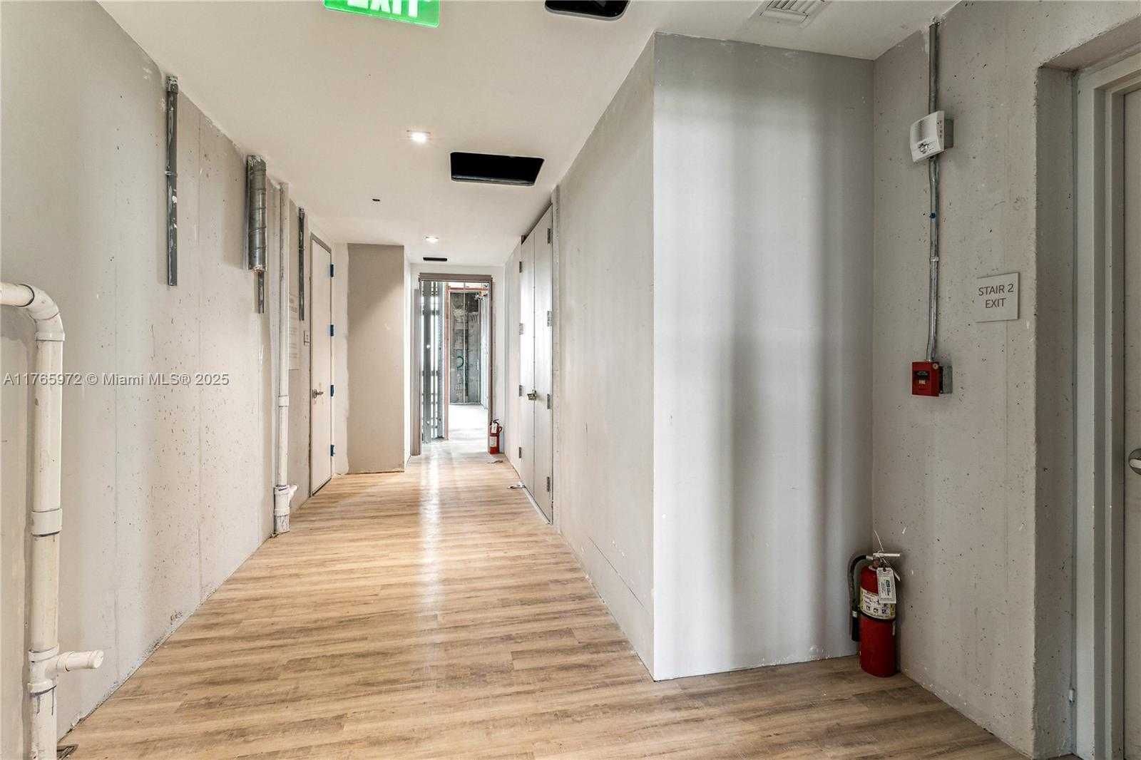 Small Image of 515 VALENCIA AVE #PH1301, Coral Gables Number 6