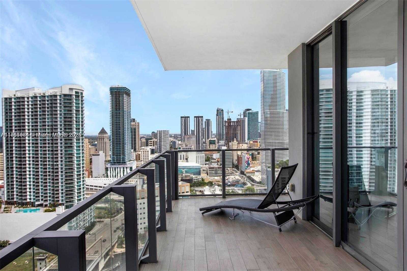 Small Image of 68 SOUTH EAST 6TH ST #2412, Miami Number 19