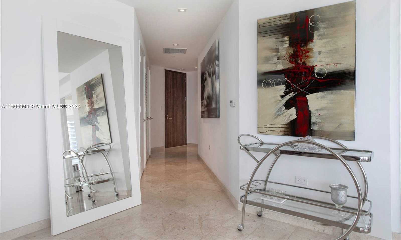 Small Image of 68 SOUTH EAST 6TH ST #2412, Miami Number 6