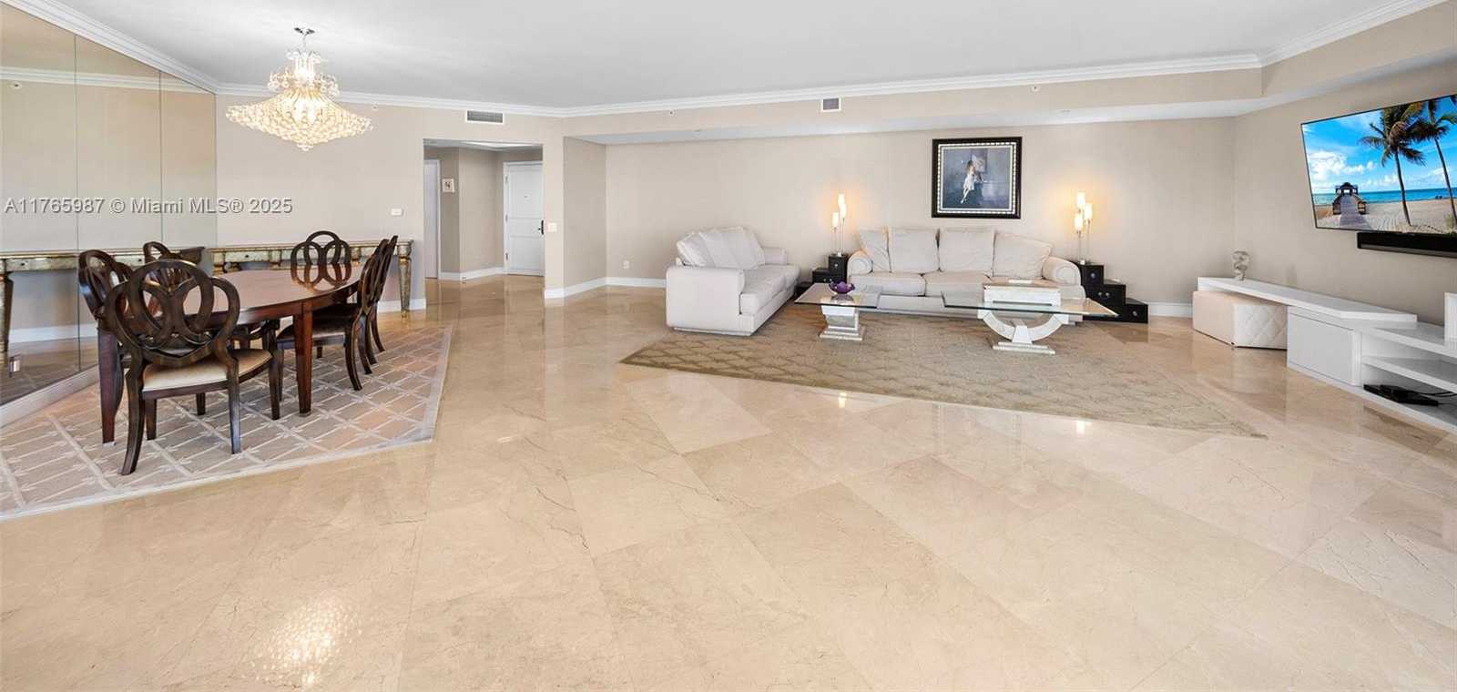 Small Image of 21200 POINT PL #1203, Aventura Number 13