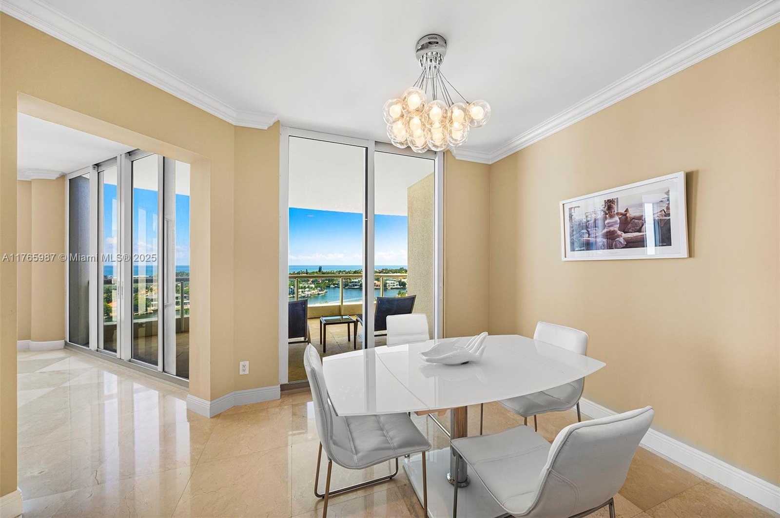 Small Image of 21200 POINT PL #1203, Aventura Number 15