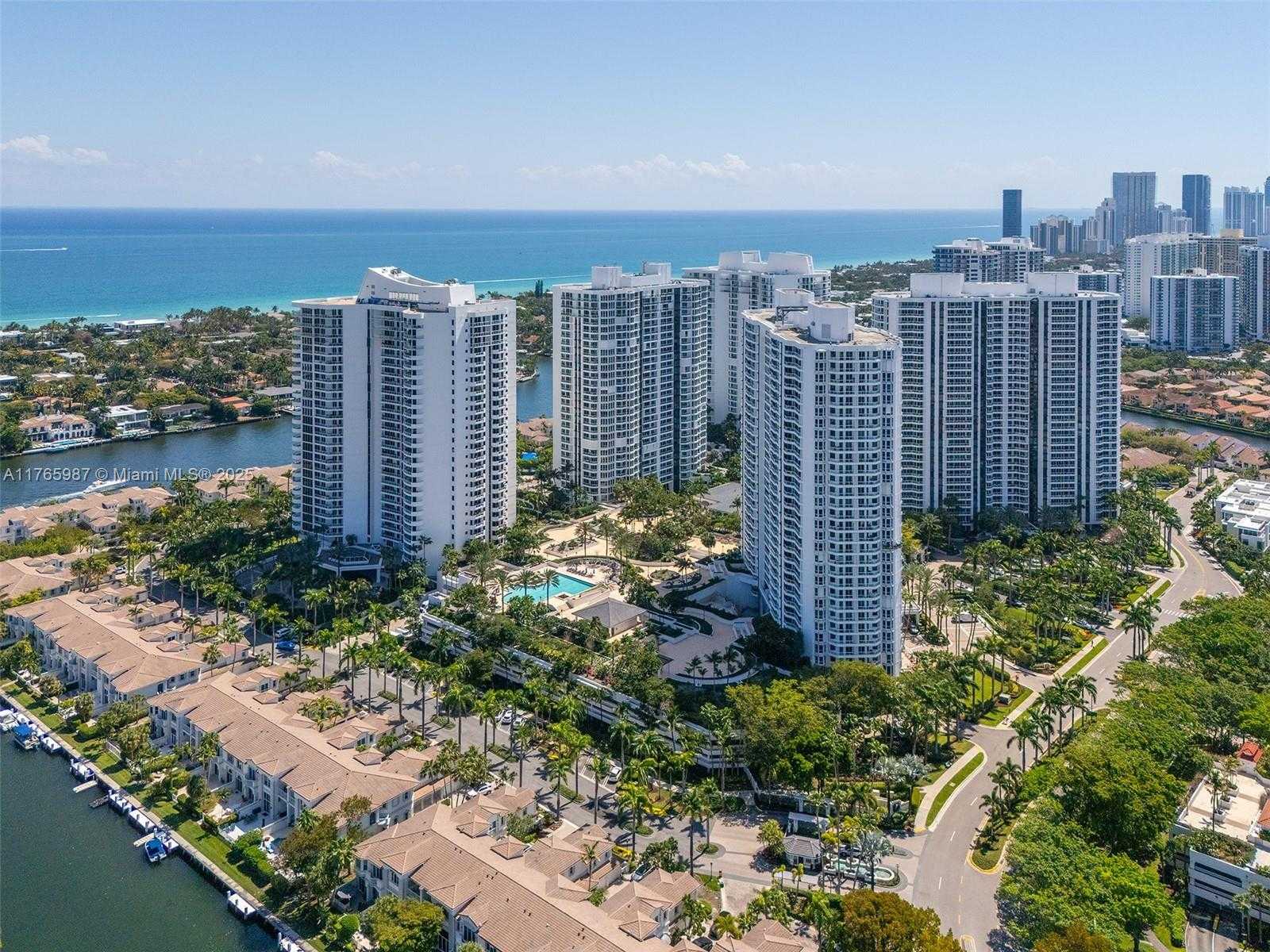 Small Image of 21200 POINT PL #1203, Aventura Number 50