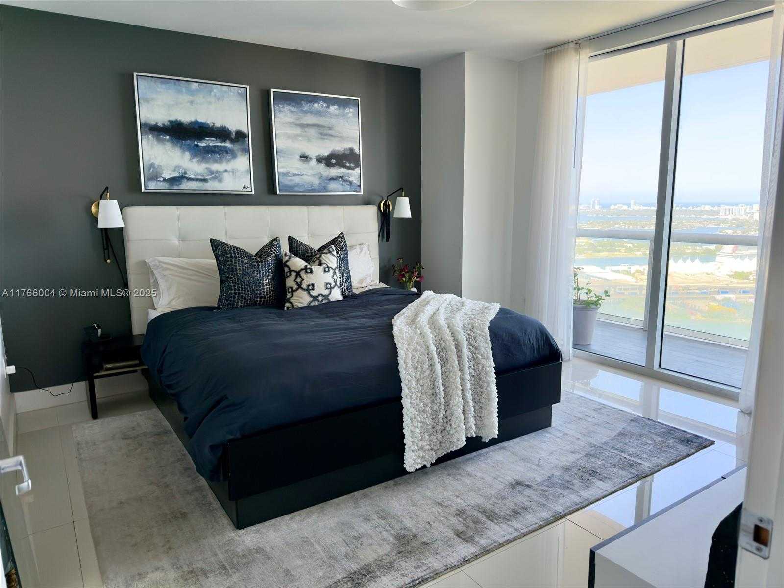 Small Image of 50 BISCAYNE BLVD #4810, Miami Number 10