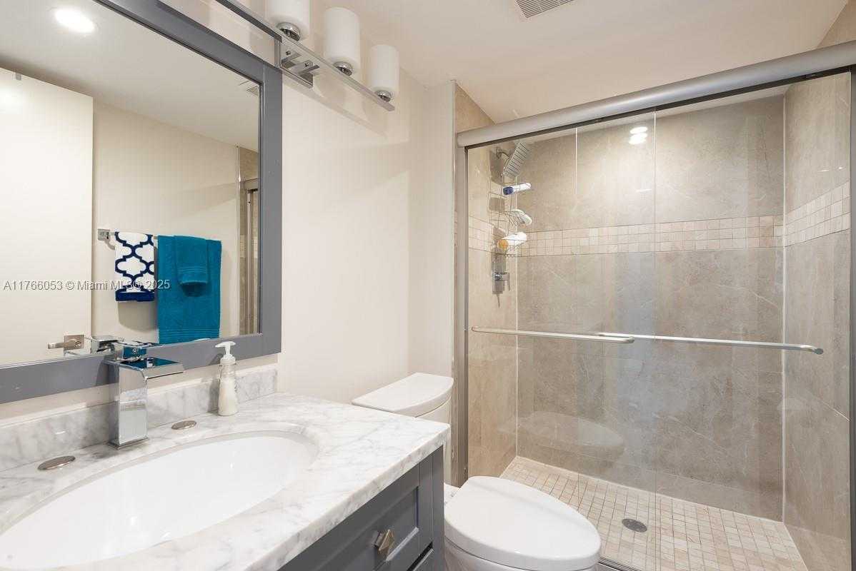 Small Image of 100 NORTH EAST BAYVIEW DR #226, Sunny Isles Beach Number 15