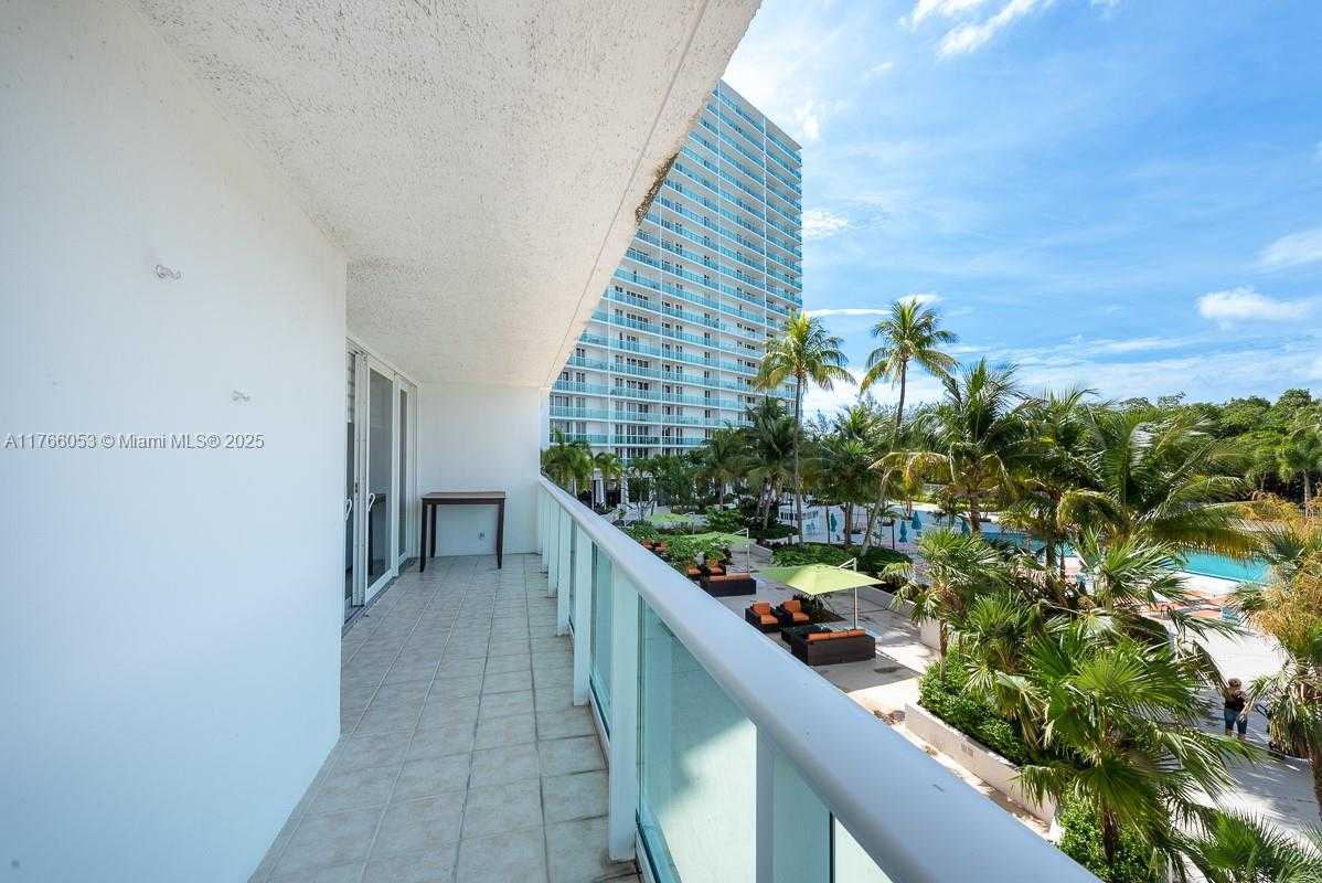 Small Image of 100 NORTH EAST BAYVIEW DR #226, Sunny Isles Beach Number 16