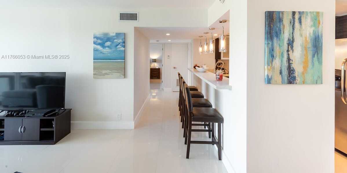Small Image of 100 NORTH EAST BAYVIEW DR #226, Sunny Isles Beach Number 9