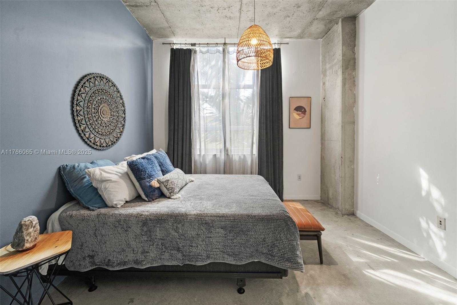 Small Image of 2001 Biscayne Blvd, Miami, FL 33137, USA Number 15
