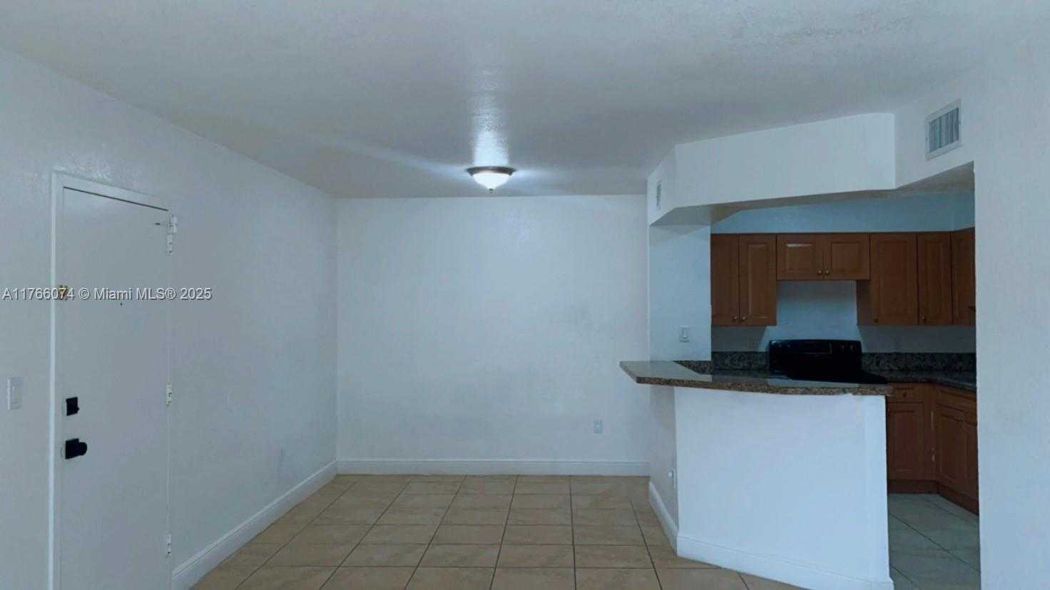 Small Image of 5102 NORTH WEST 79TH AVE #304, Doral Number 2
